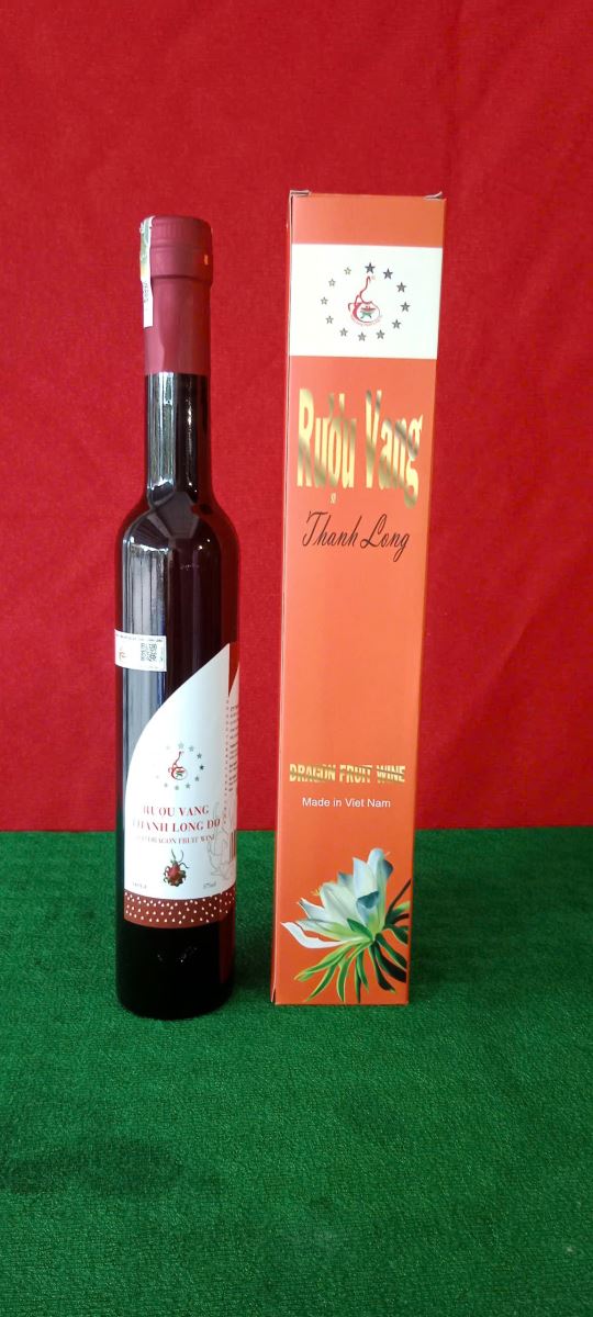 Rượu vang thanh long đỏ